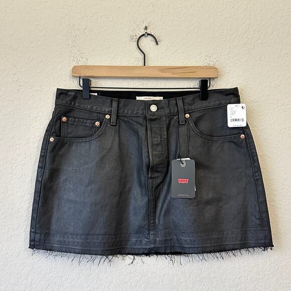 LEVI'S Icon Mini Skirt Black Denim Cotton Frayed Button Fly Goth NWT - Picture 1 of 10